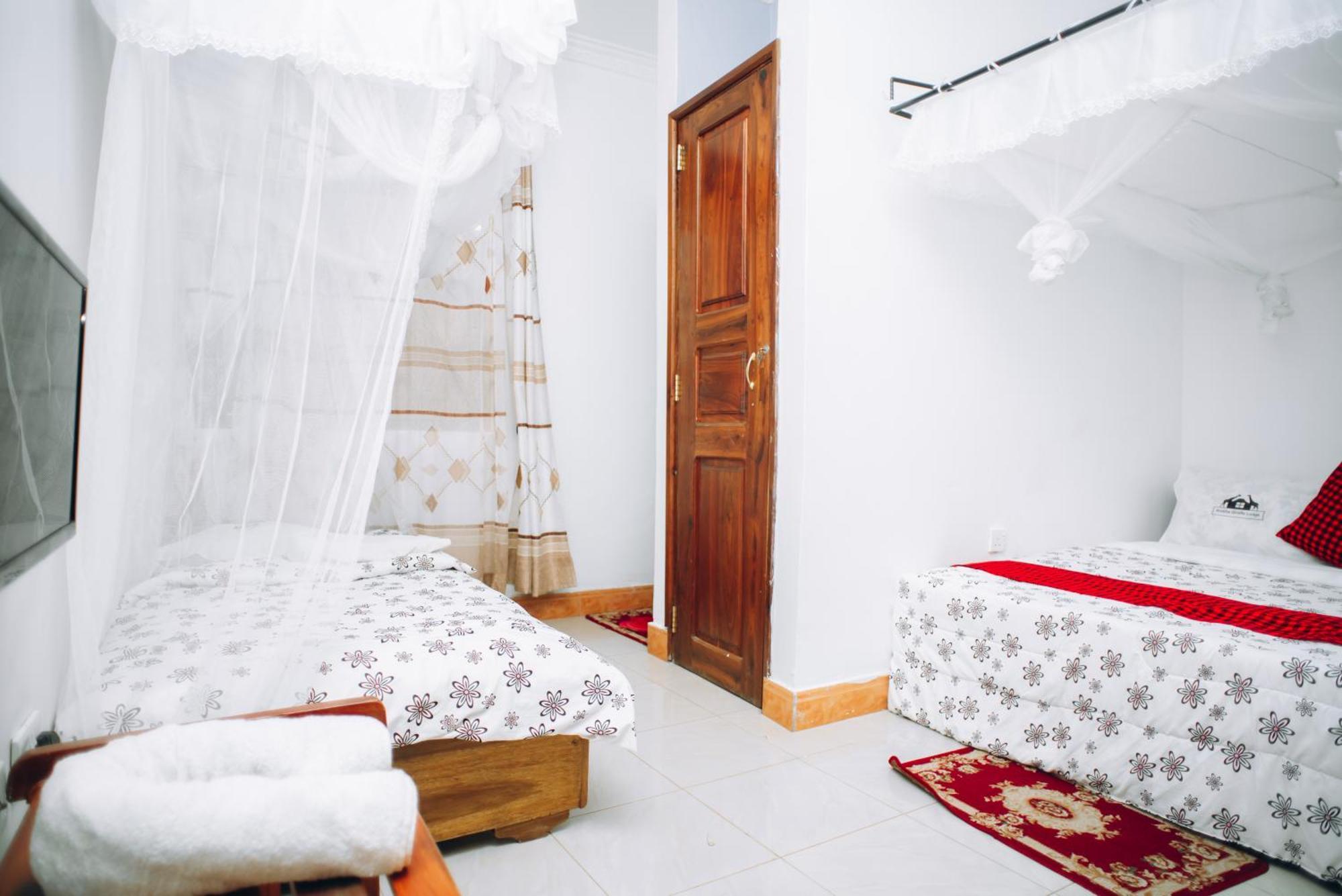 Arusha Giraffe Lodge Екстериор снимка
